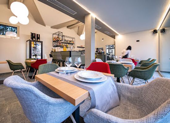 italy/valle-d-aosta/restaurant/la-strega-restaurant-wine-bar
