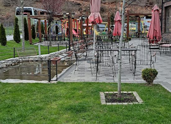 kosovo/karadak/restaurant/restaurant-peshku