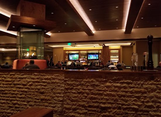 kansas/eastern-kansas/restaurant/woodfire-grille