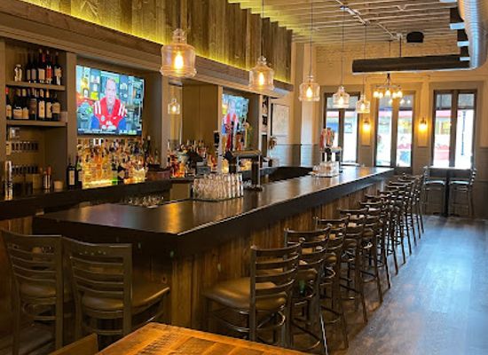 massachusetts/waltham/restaurant/tessie-s-bar-kitchen-waltham