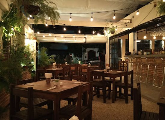 mexico/playa-del-carmen/restaurant/mu-burgerhouse