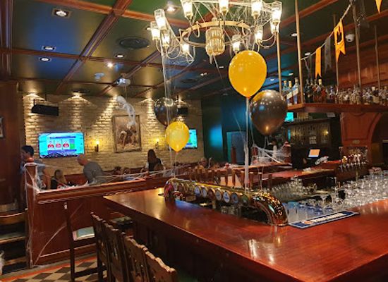 israel/holon/restaurant/oscar-wilde