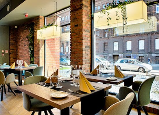 poland/lodz/restaurant/restauracja-watek