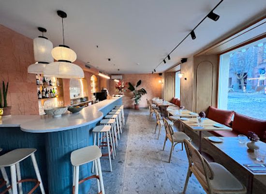 latvia/liepaja/restaurant/risi-nudeles