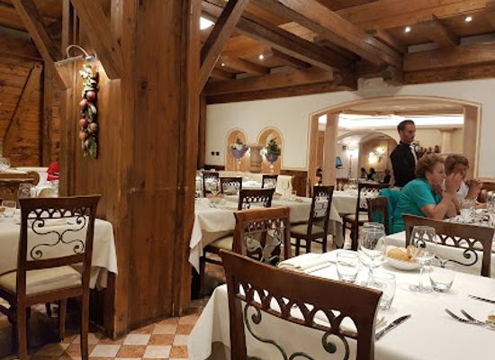 italy/madonna-di-campiglio/restaurant/ristorante-antico-focolare