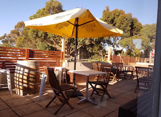australia/limestone-coast/restaurant/the-bellum-hotel