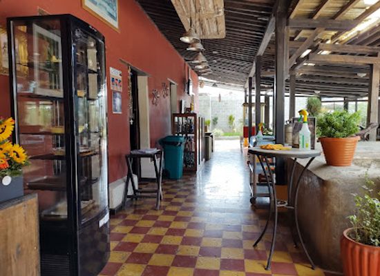 guatemala/verapaces/restaurant/casa-chevez