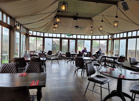 jersey/st-clement/restaurant/aha-cafe-lounge-restaurant