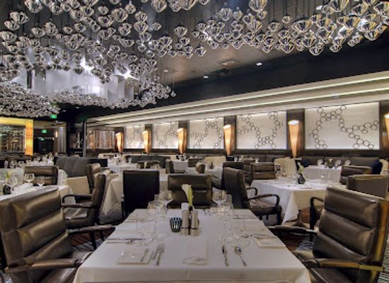 nevada/washoe-county/restaurant/atlantis-steakhouse