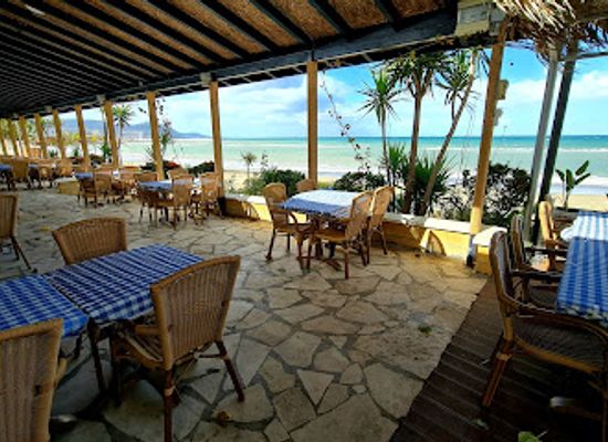 cyprus/akamas-peninsula/restaurant/la-plage-restaurant
