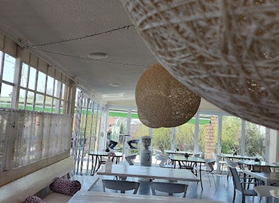 lesotho/berea/restaurant/koti-sphola-restaurant-r2