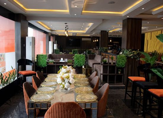 nigeria/igbo/restaurant/ibile-dining