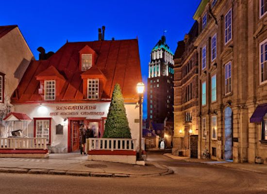 canada/quebec-city/old-quebec/restaurant/aux-anciens-canadiens