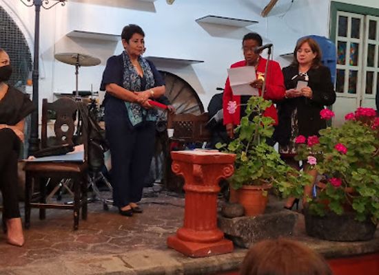 ecuador/ibarra/restaurant/restaurante-entretenedores