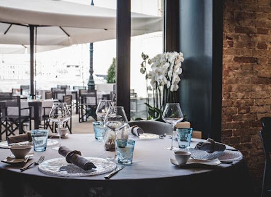 italy/venetian-riviera/restaurant/aromi-restaurant