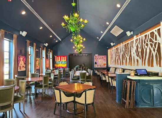 texas/east-texas/restaurant/the-grove-kitchen-gardens