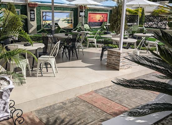 nigeria/kurra-falls/restaurant/barcardi-restaurant-and-cafe-barcardijos