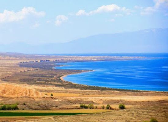 kyrgyzstan/kochkor/restaurant/kyrgyz-nature-travel-info-tours-b-b