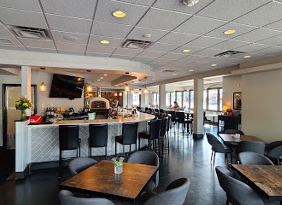 minnesota/mankato/restaurant/swiss-and-madison