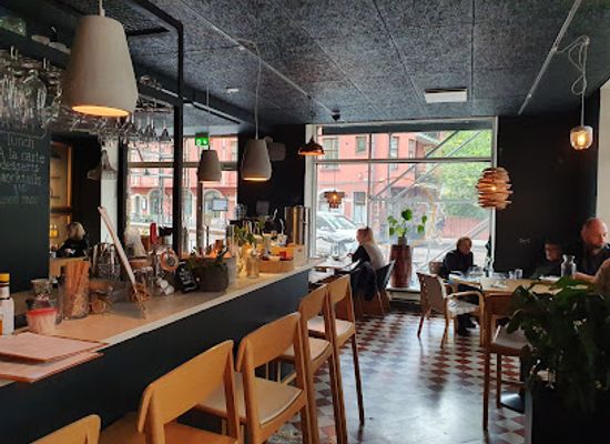 finland/helsinki/punavuori/restaurant/samesame
