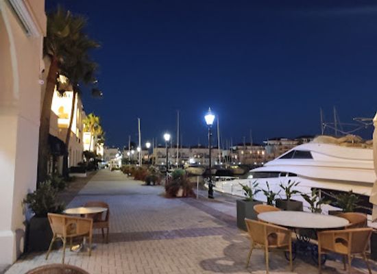 gibraltar/europa-point/restaurant/the-waterfront-restaurant-bar