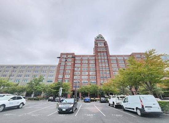 washington/puget-sound/restaurant/starbucks-center