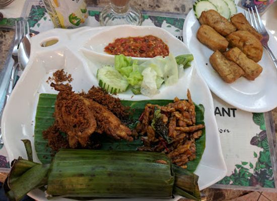 brunei/mukim-labu/restaurant/pondok-seri-wangi-restaurant