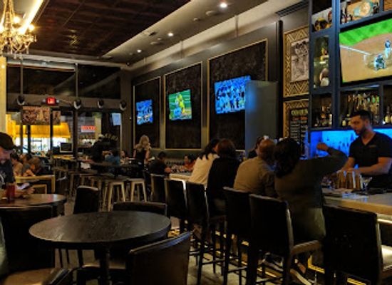california/burbank/restaurant/over-under-public-house