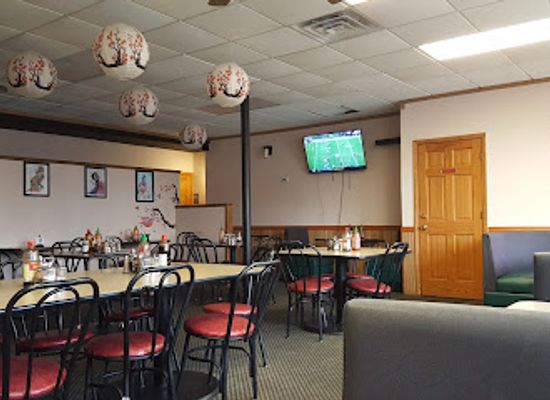 wisconsin/wausau/restaurant/hmong-eggroll