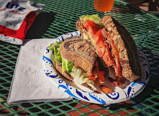 maryland/central-maryland/restaurant/pine-ridge-cafe-grill