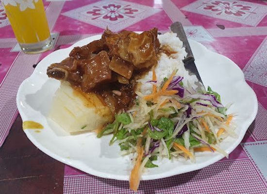 vanuatu/penama/restaurant/agnes-amon-local-food