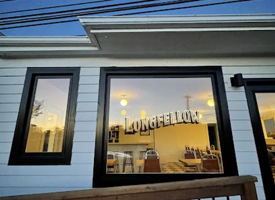 canada/maritimes/restaurant/longfellow-restaurant
