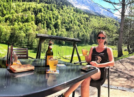 switzerland/glarus/restaurant/mountain-restaurant-aeschen