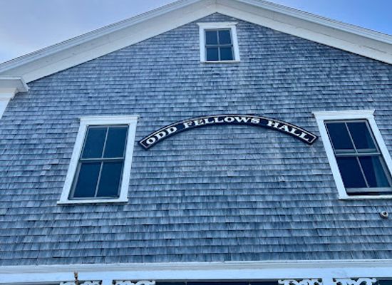 rhode-island/block-island/restaurant/odd-fellows-cafe