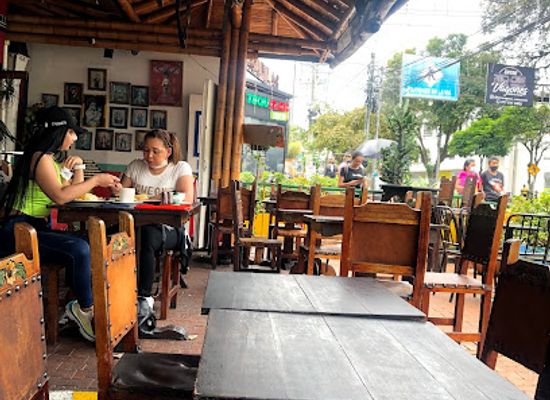 colombia/coffee-axis/restaurant/restaurante-la-ruana