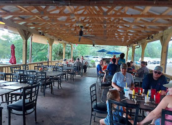 tennessee/highland-rim/restaurant/awedaddys-bar-grill