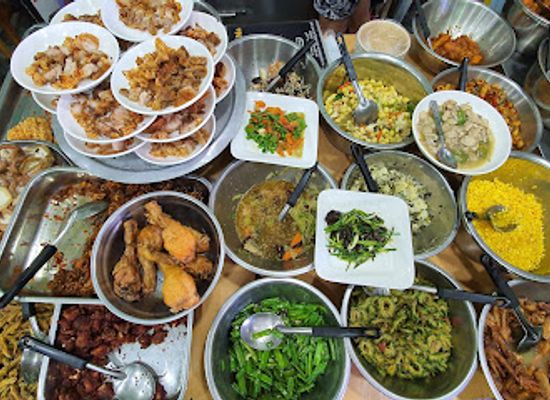 myanmar-burma/shan-plateau/restaurant/shan-ma-ma-restaurant