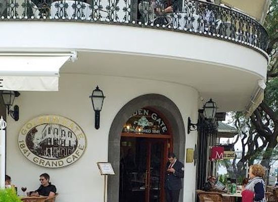 portugal/madeira/restaurant/golden-gate-grand-cafe