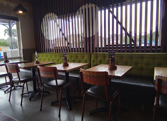 botswana/maun/restaurant/nando-s-maun