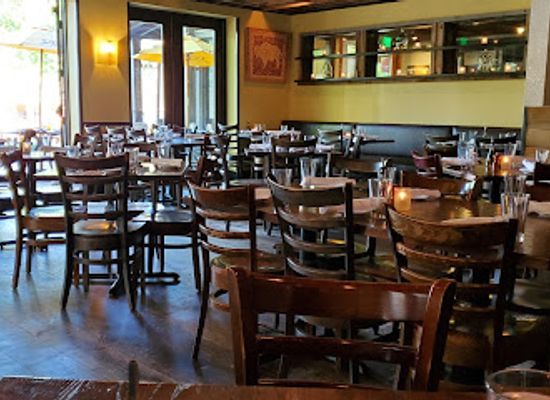 wyoming/teton-county/restaurant/il-villaggio-osteria