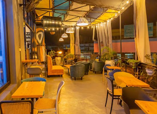 burundi/makamba/restaurant/bubbles-caffe-restaurant-deliveries-barbershop-spa-carwash