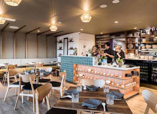 australia/sunshine-coast/restaurant/honeysuckle-restaurant