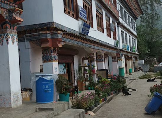bhutan/lhuntse-district/restaurant/gurung-restaurant