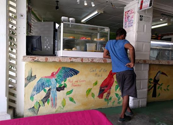 guyana/demerara-mahaica/restaurant/damarean-s-creole-kitchen