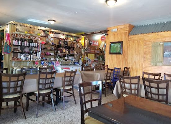 puerto-rico/central-mountain-range/restaurant/restaurante-el-platanal
