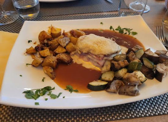 luxembourg/alzette-valley/restaurant/brasserie-terres-rouges