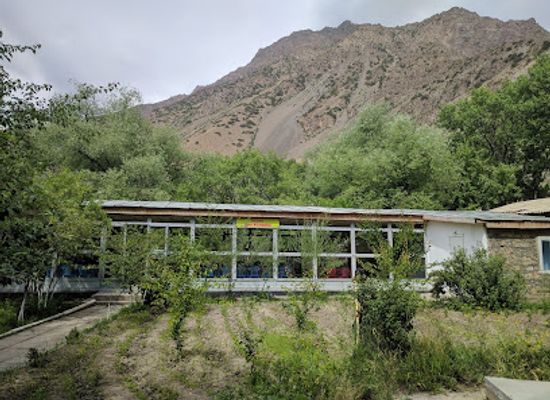tajikistan/iskanderkul-lake/restaurant/sham-e-iskenderkul