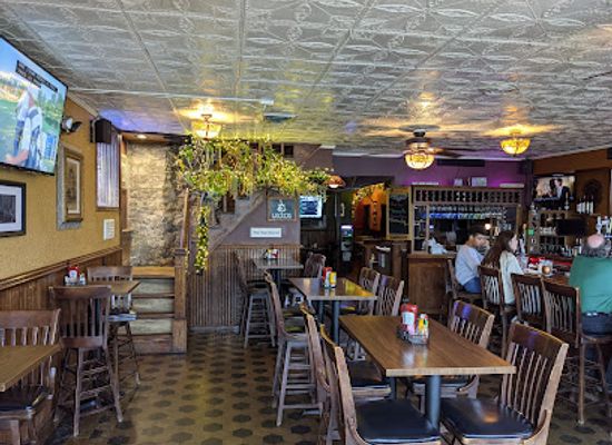 wisconsin/chippewa-valley/restaurant/sheeley-house-saloon