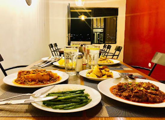 rwanda/kibungo/restaurant/kijamii-table