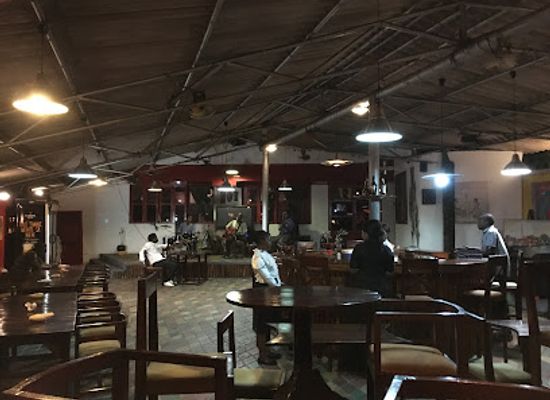 guinea/kindia-region/restaurant/le-loft